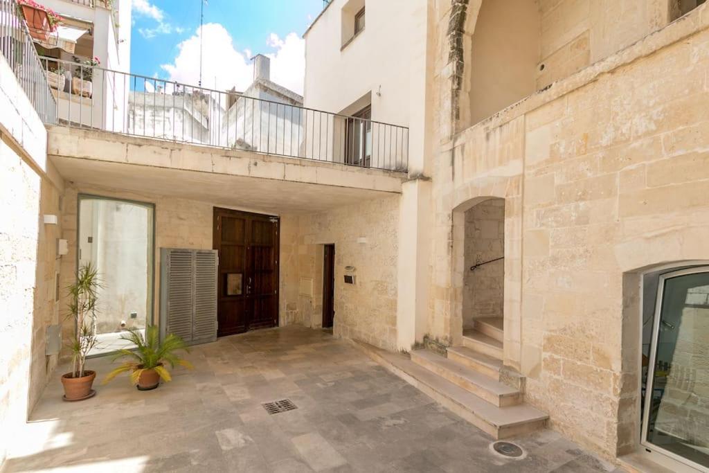 Dimora Del '500 In Zona Santa Croce Apartment เลชเช ภายนอก รูปภาพ