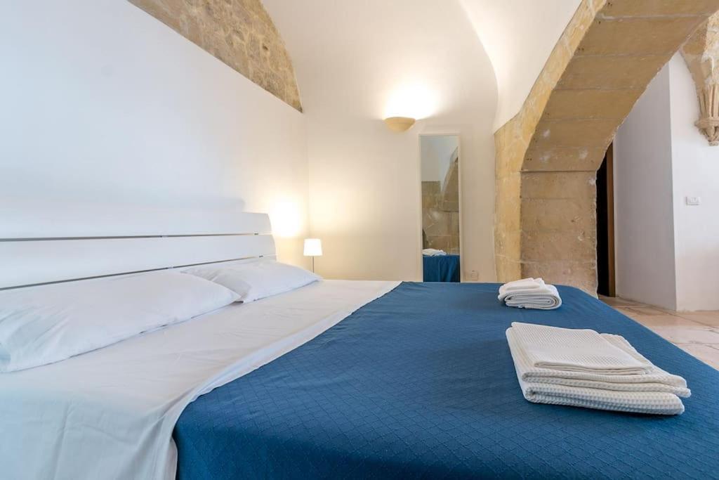 Dimora Del '500 In Zona Santa Croce Apartment เลชเช ภายนอก รูปภาพ